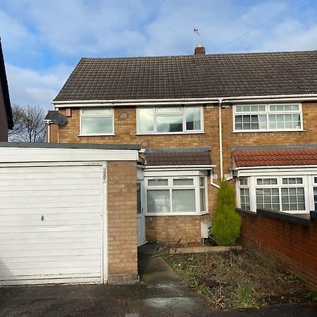Cozy 4 Bedroom House In Smethwick With 4 Bathrooms Perfect For Contractors And Families Birmingham Kültér fotó