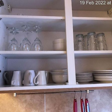 Cozy 4 Bedroom House In Smethwick With 4 Bathrooms Perfect For Contractors And Families Birmingham Kültér fotó
